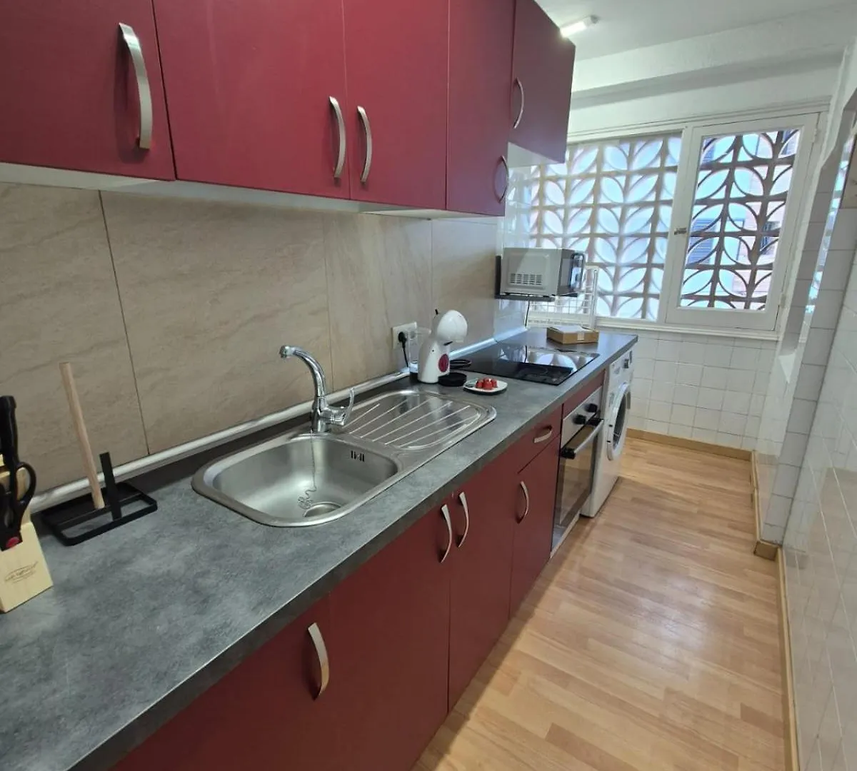 Apartamento Rhodasmar Roses